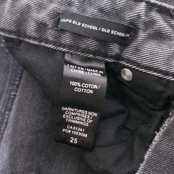 Twik Jeans - Picture 8 of 14